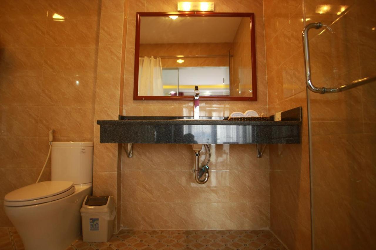 Family Hotel Soc Son Noi Bai Екстериор снимка