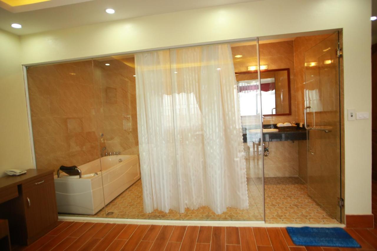 Family Hotel Soc Son Noi Bai Екстериор снимка